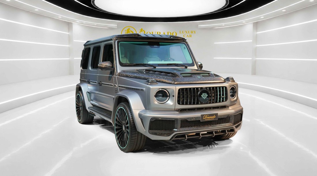 Suv in Dubai, United Arab Emirates 1 - 18990688