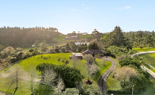 Farm Ranch in Kumeu, Auckland, New Zealand 1