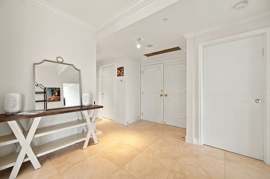 Condo in Bal Harbour, Florida, United States 4 - 19008380