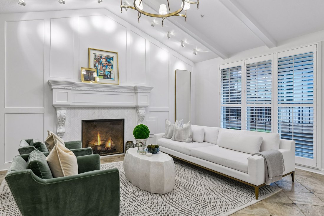 Townhouse in Wayzata, Minnesota, United States 2 - 19008381
