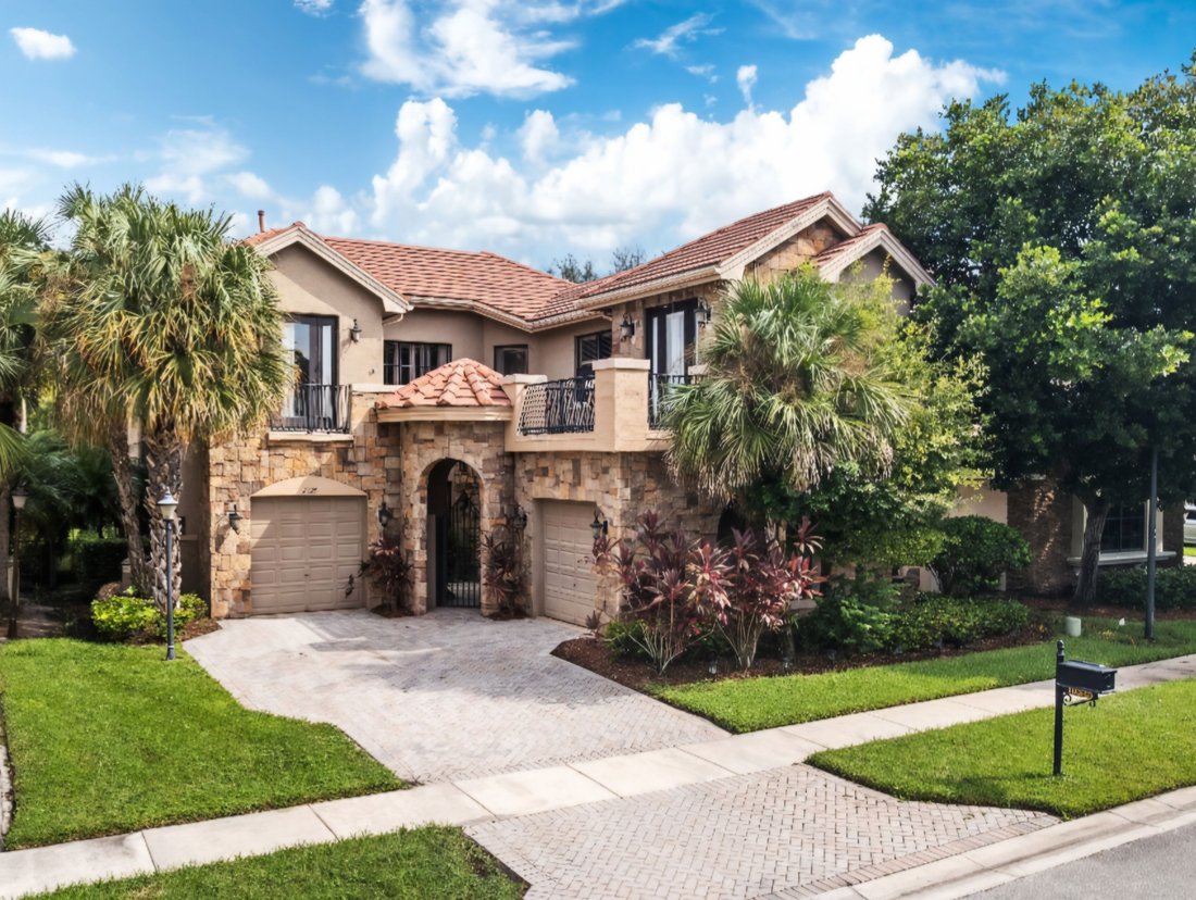 Wellington, Florida, United States 1 - 19008374