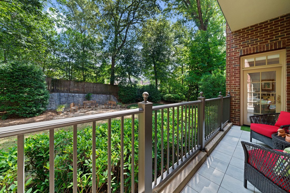 Condo in Atlanta, Georgia, United States 2 - 19008483