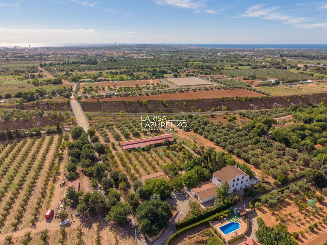 Farm Ranch in Vila-seca, Catalonia, Spain 1 - 18806175