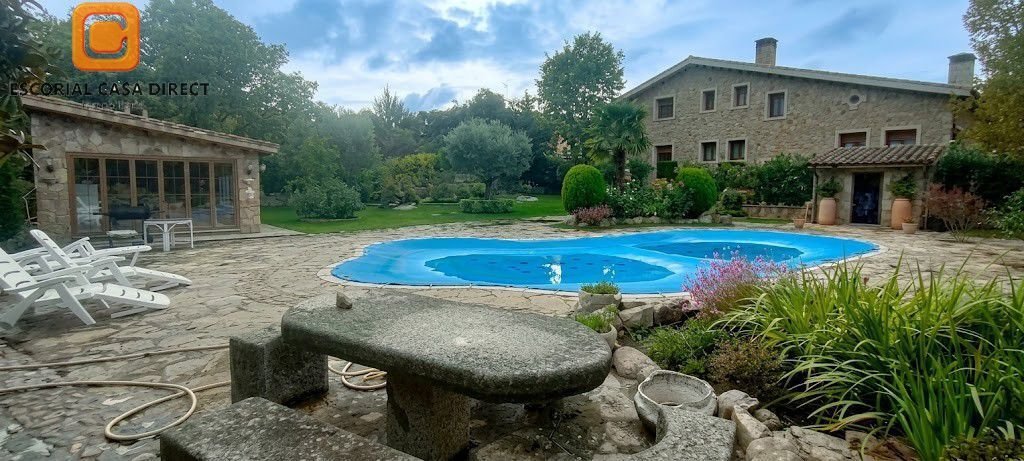 Chalet en El Escorial, Comunidad de Madrid, España 1 - 15556234