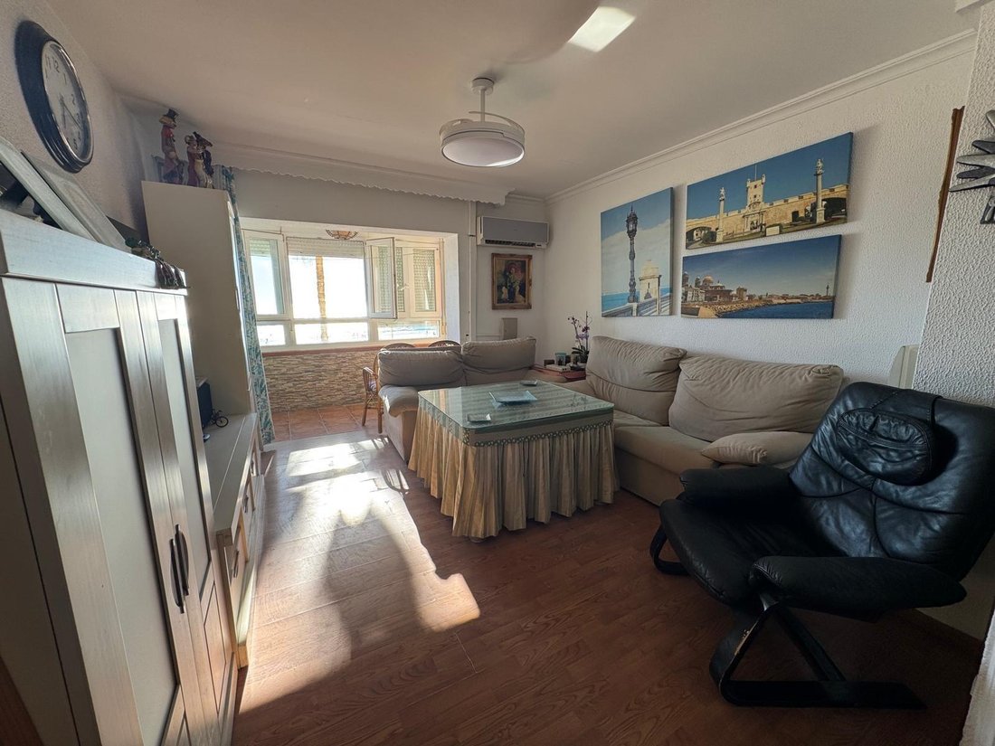 Apartment in Cadiz, Andalusia, Spain 2 - 19008528