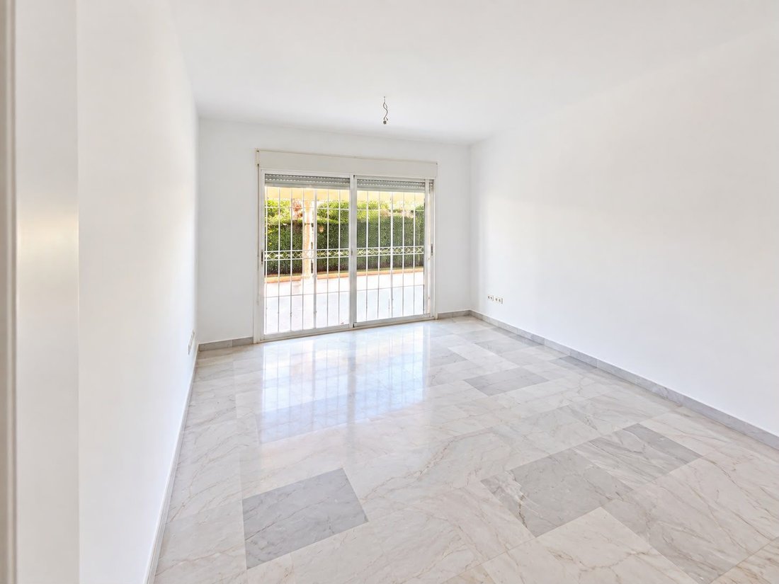 Appartamento a Guadalmina Baja, San Pedro de Alcántara, Spagna 5 - 17974186