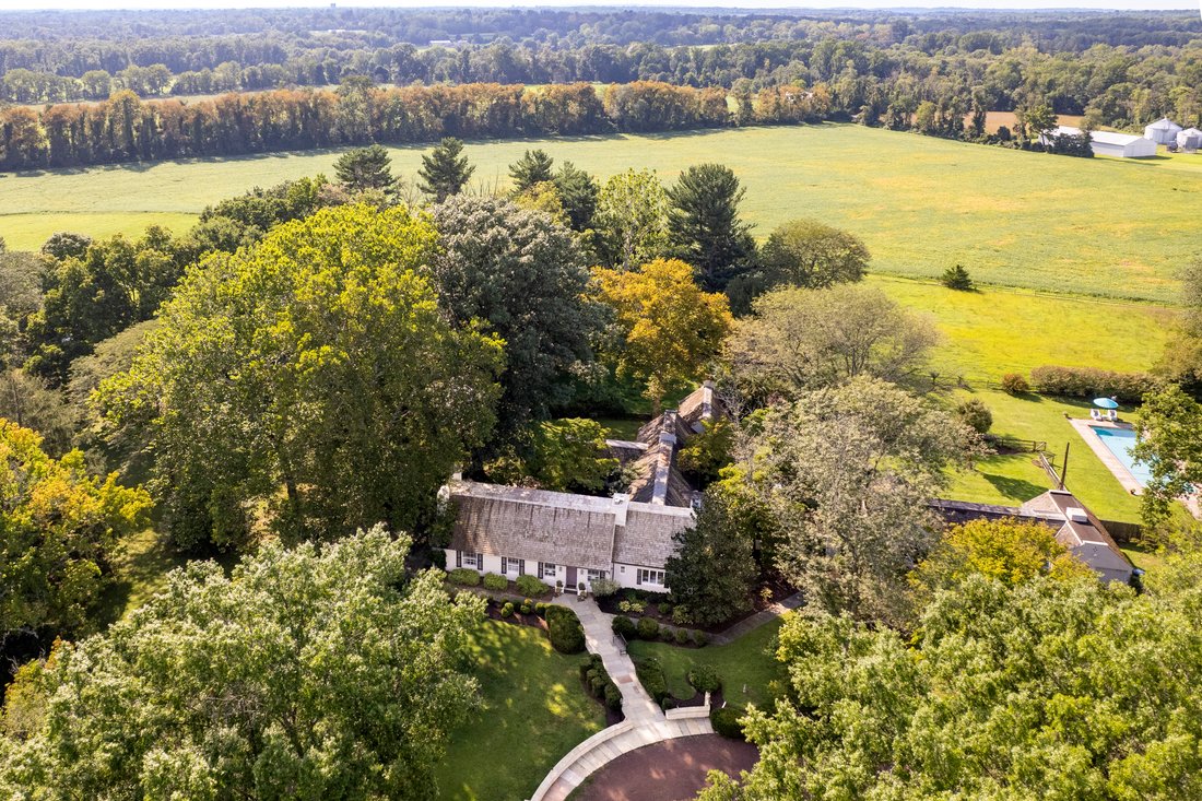 House in Lawrence Township, New Jersey, United States 1 - 19008482