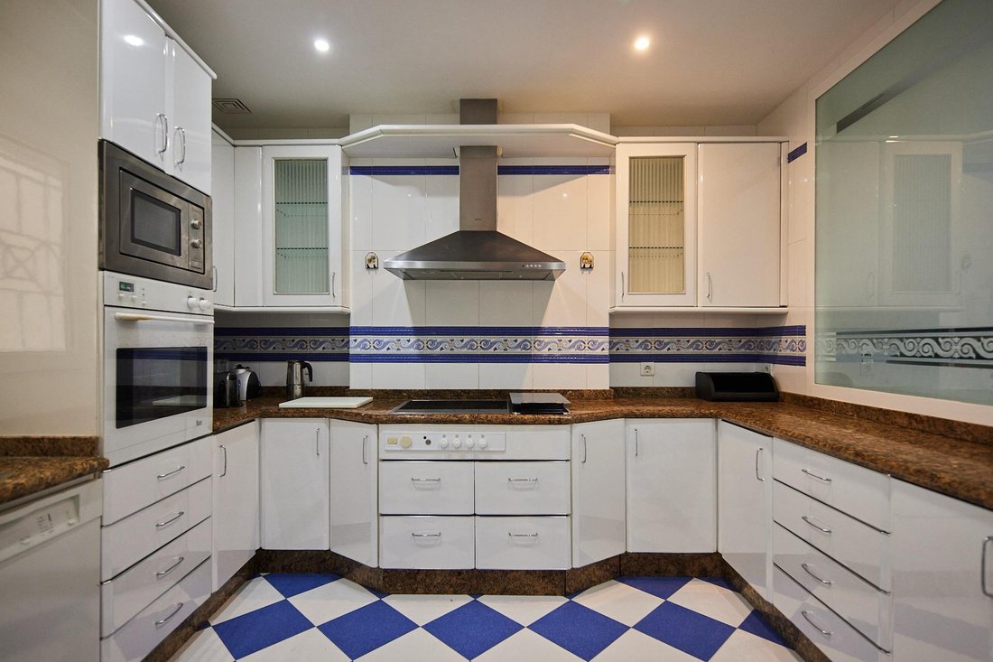 Apartment in Cadiz, Andalusia, Spain 5 - 19008499