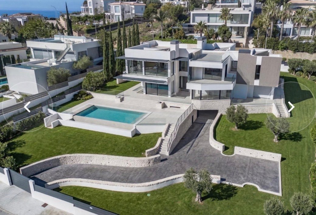 Villa in Santa Ponsa, Balearic Islands, Spain 1 - 19008473