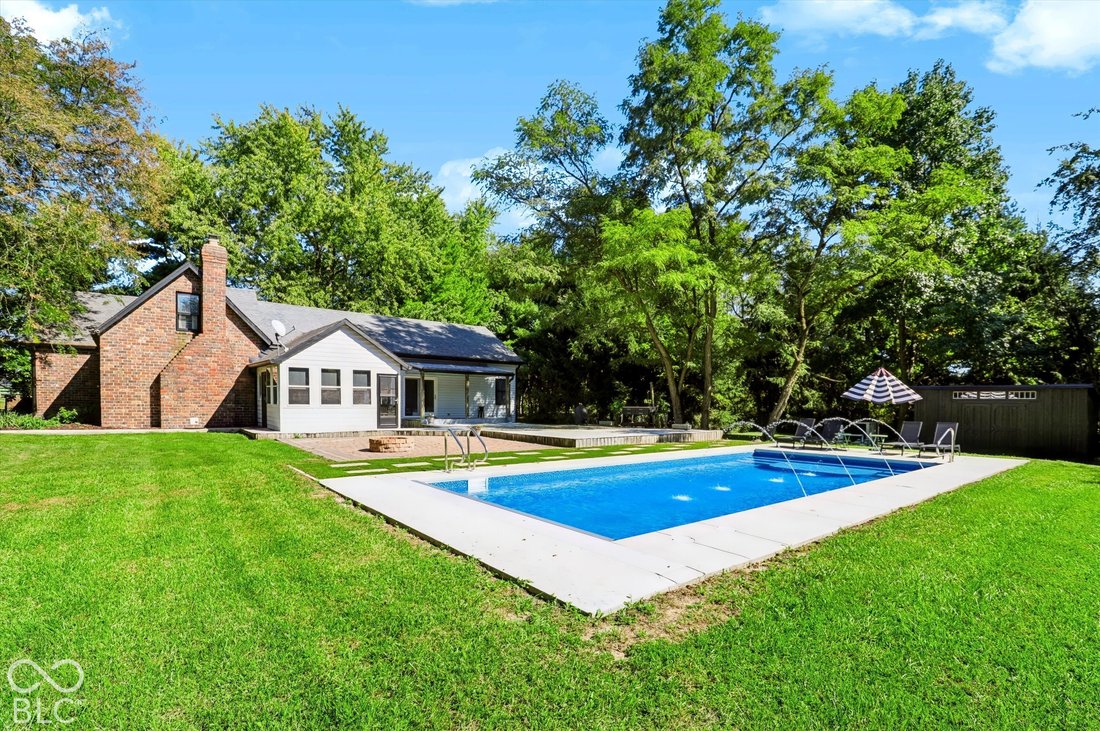 House in Whitestown, Indiana, United States 1 - 19008542