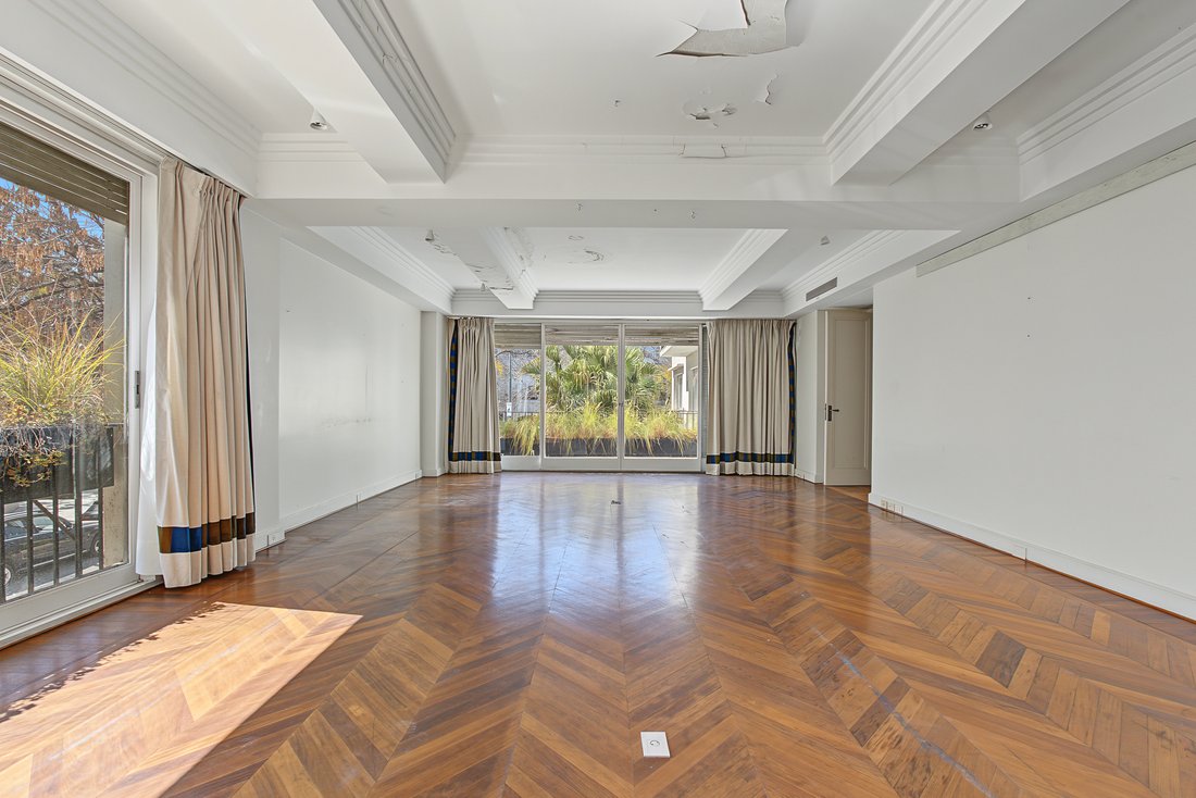 Townhouse in Buenos Aires, Buenos Aires, Argentina 1 - 19008553