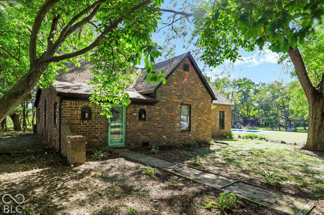 House in Whitestown, Indiana, United States 2 - 19008542