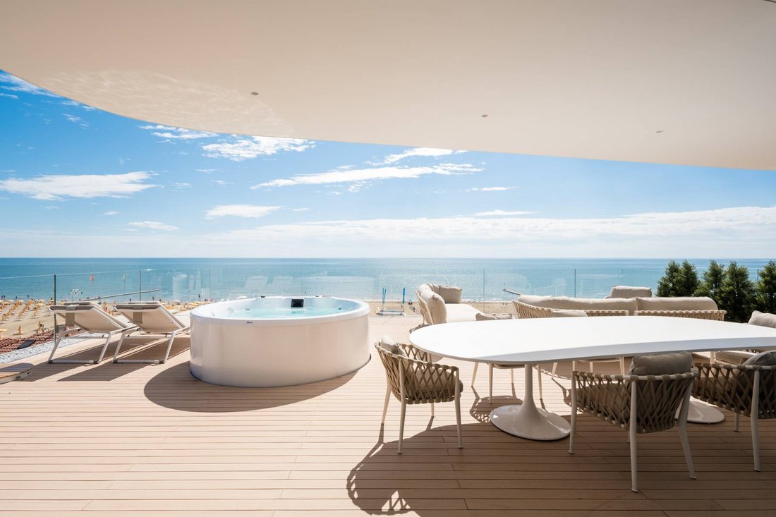 Apartment in Lido di Jesolo, Jesolo, Veneto 1 - 19008550