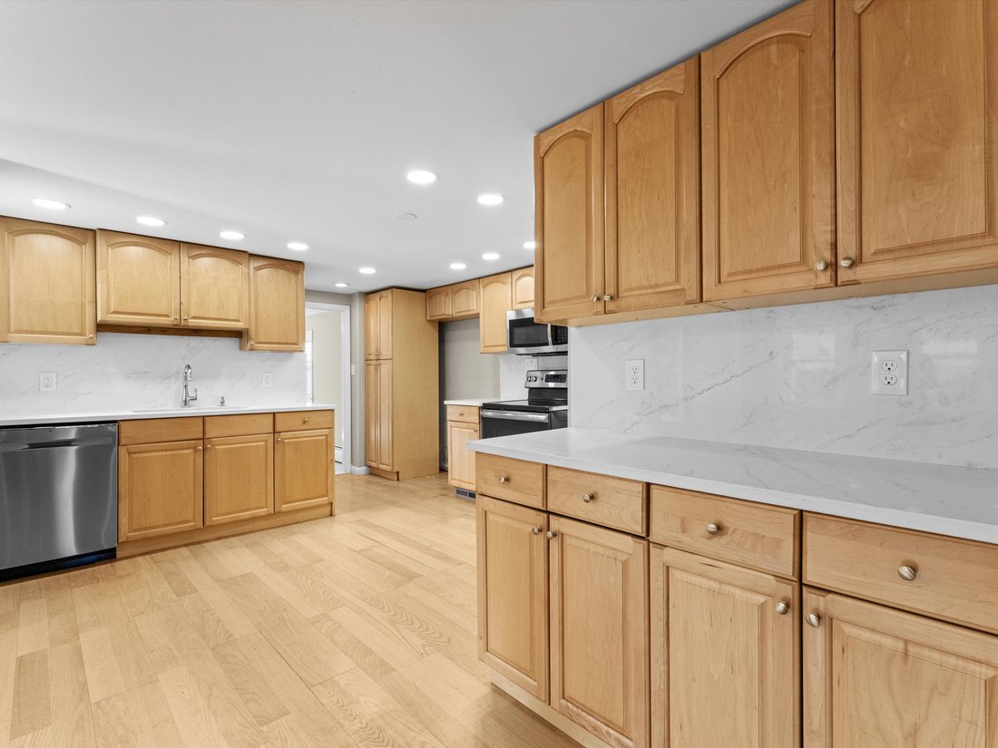 House in Sutton, Massachusetts, United States 5 - 19008645