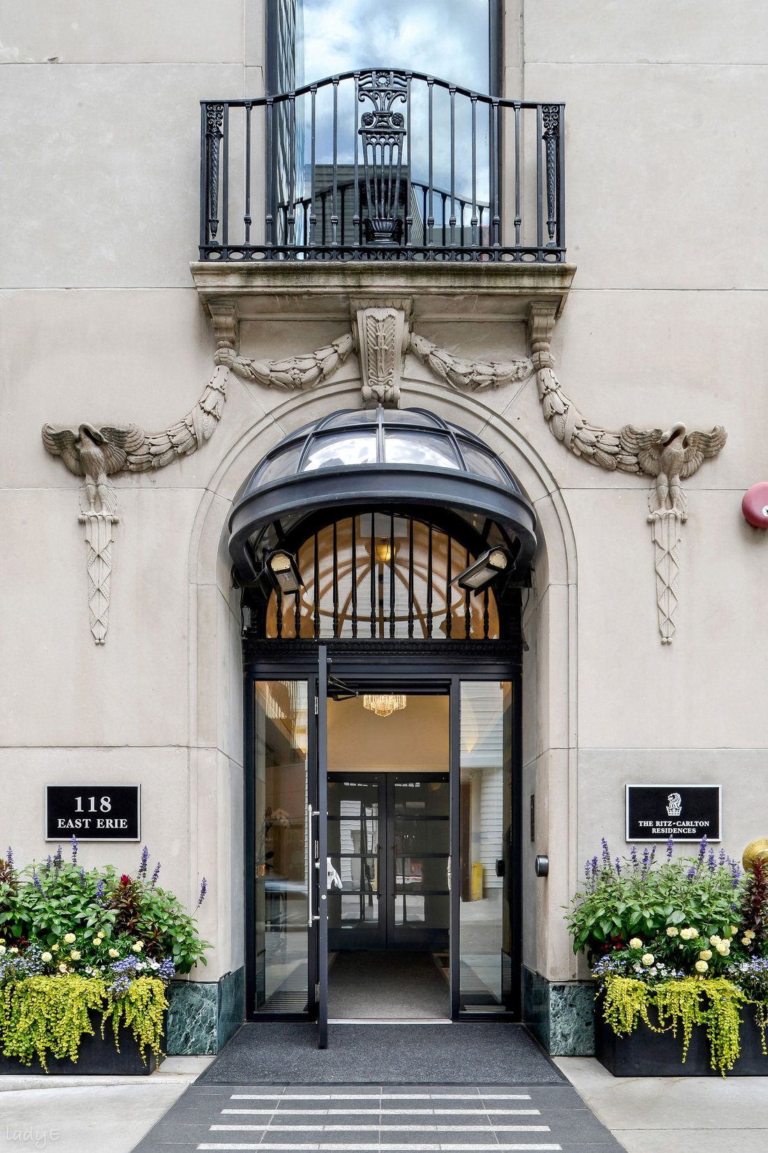Condo in Chicago, Illinois, United States 2 - 19008641