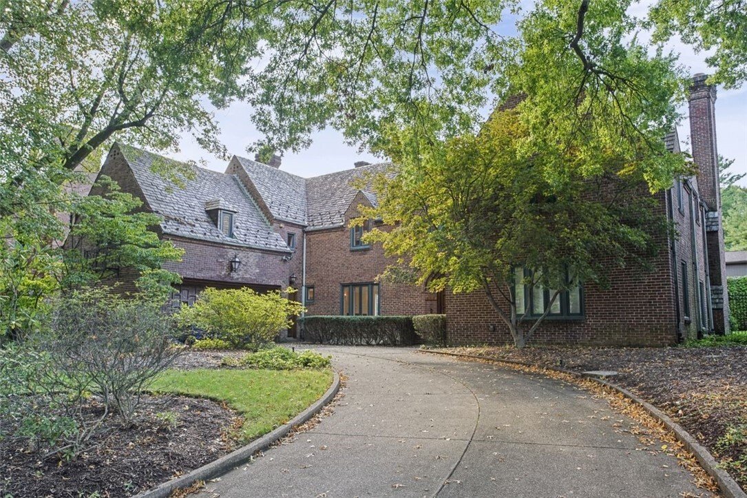 House in Pittsburgh, Pennsylvania, United States 1 - 19008627