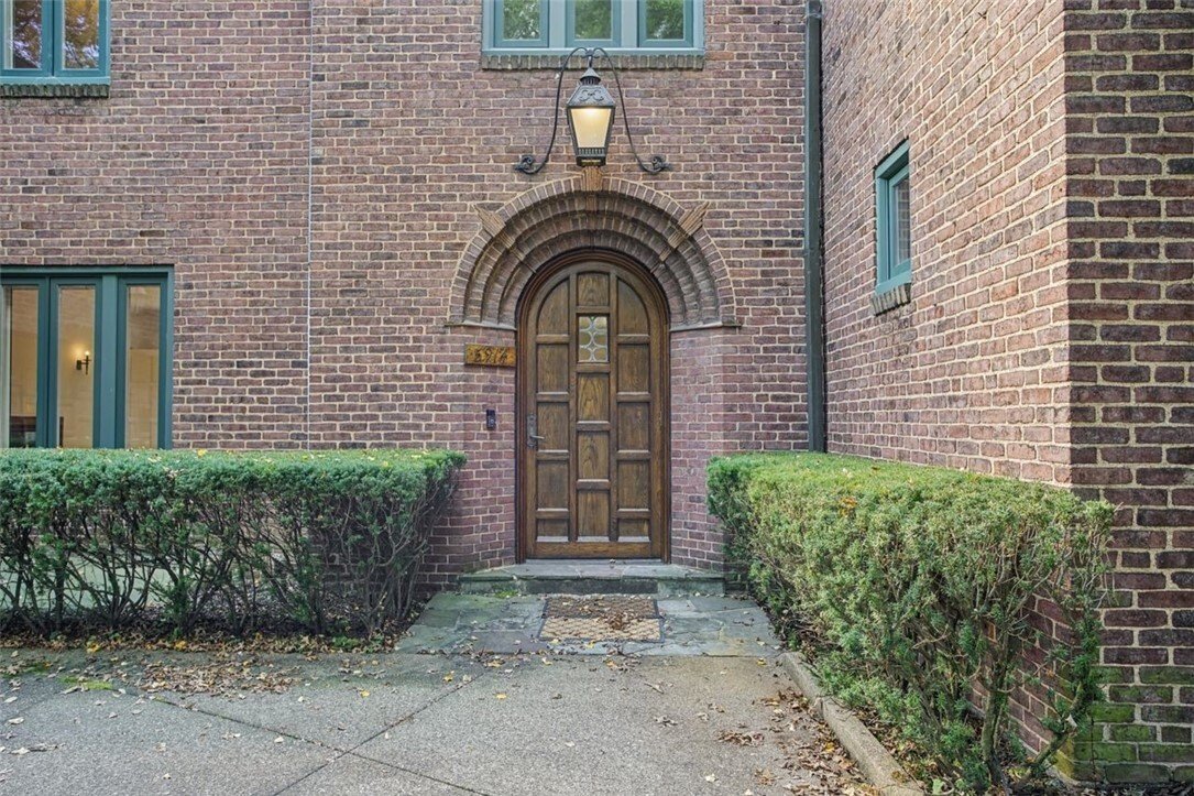 House in Pittsburgh, Pennsylvania, United States 3 - 19008627