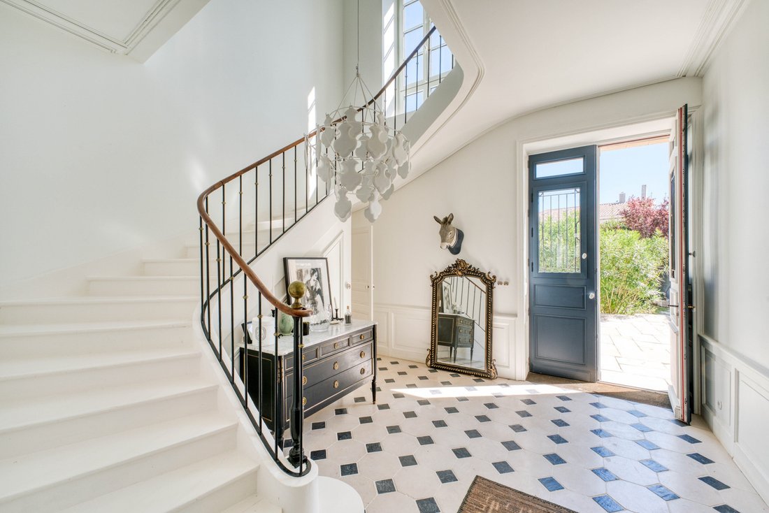 House in Saint-Martin-de-Ré, Nouvelle-Aquitaine, France 2 - 19008669