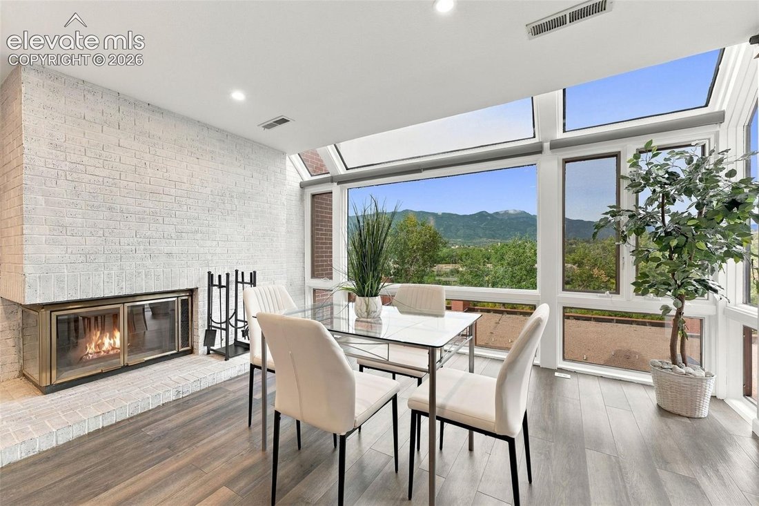 Condo in Colorado Springs, Colorado, United States 5 - 19008693