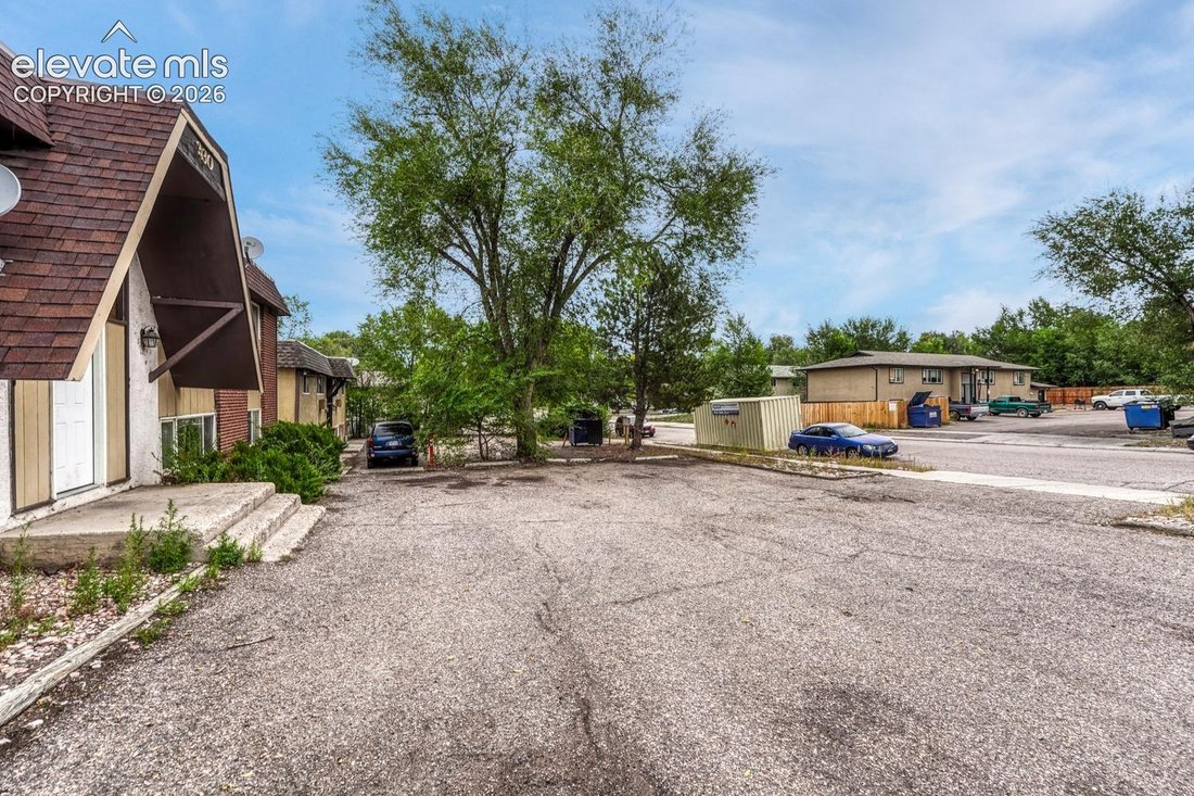 House in Colorado Springs, Colorado, United States 3 - 19008688