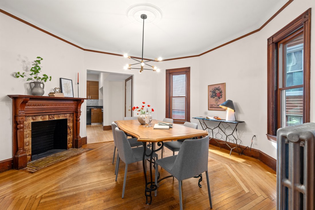House in Somerville, Massachusetts, United States 3 - 19008699