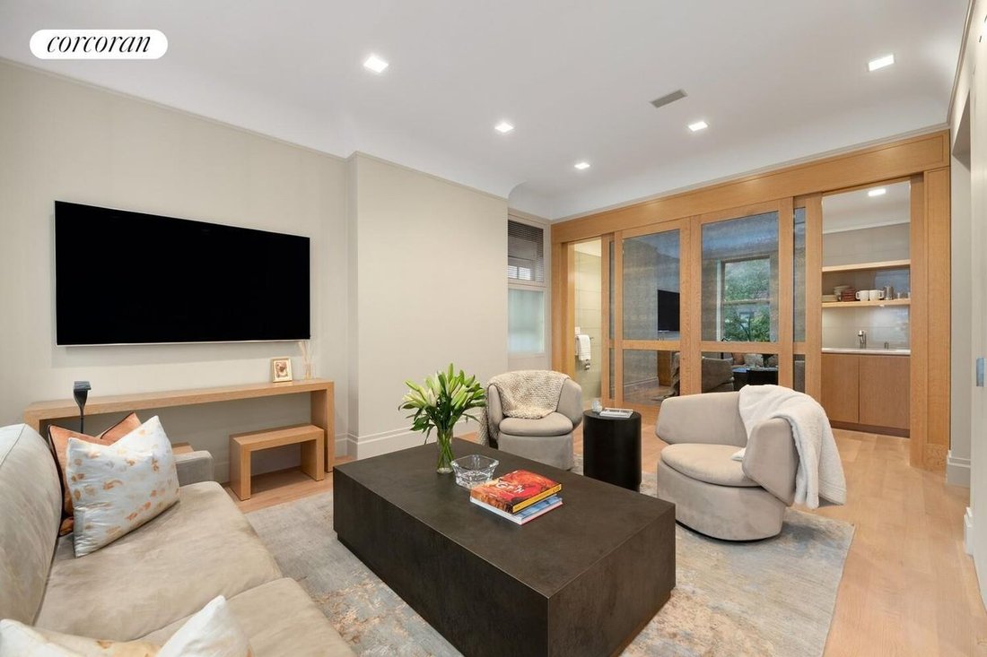 Co Op in New York, New York, United States 2 - 19008696