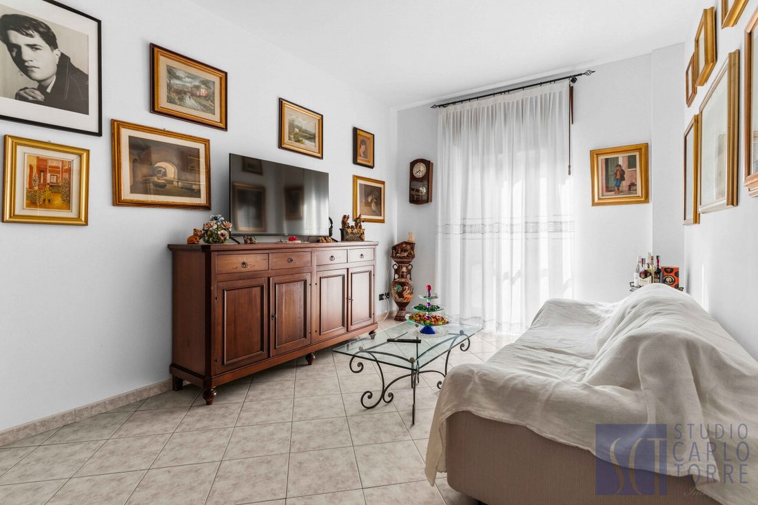 Apartment in San Vittore - Washington, Milan, Italy 2 - 19015552