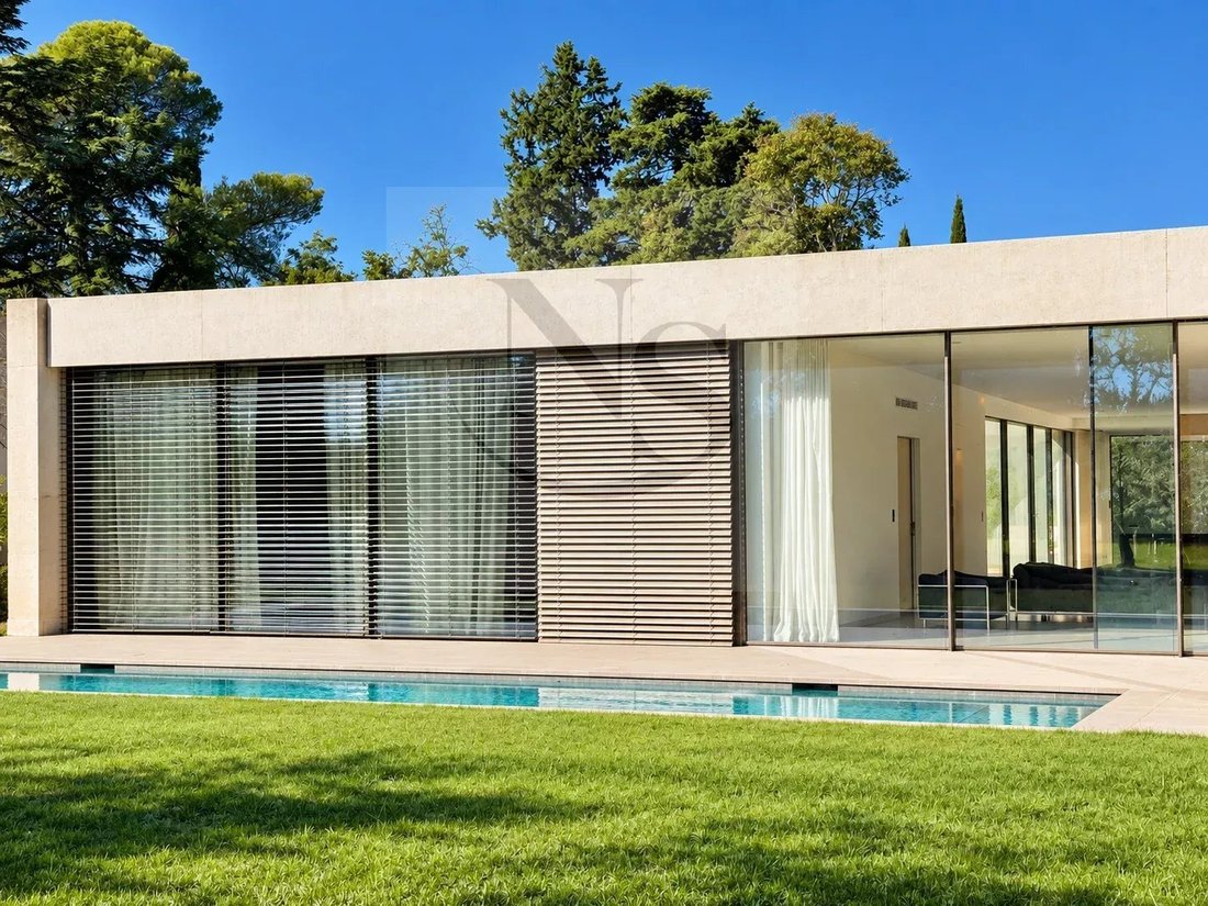 Villa à Mazenod-Bellevue-Saint Donat-Banon, Aix-en-Provence, France 1 - 17094571