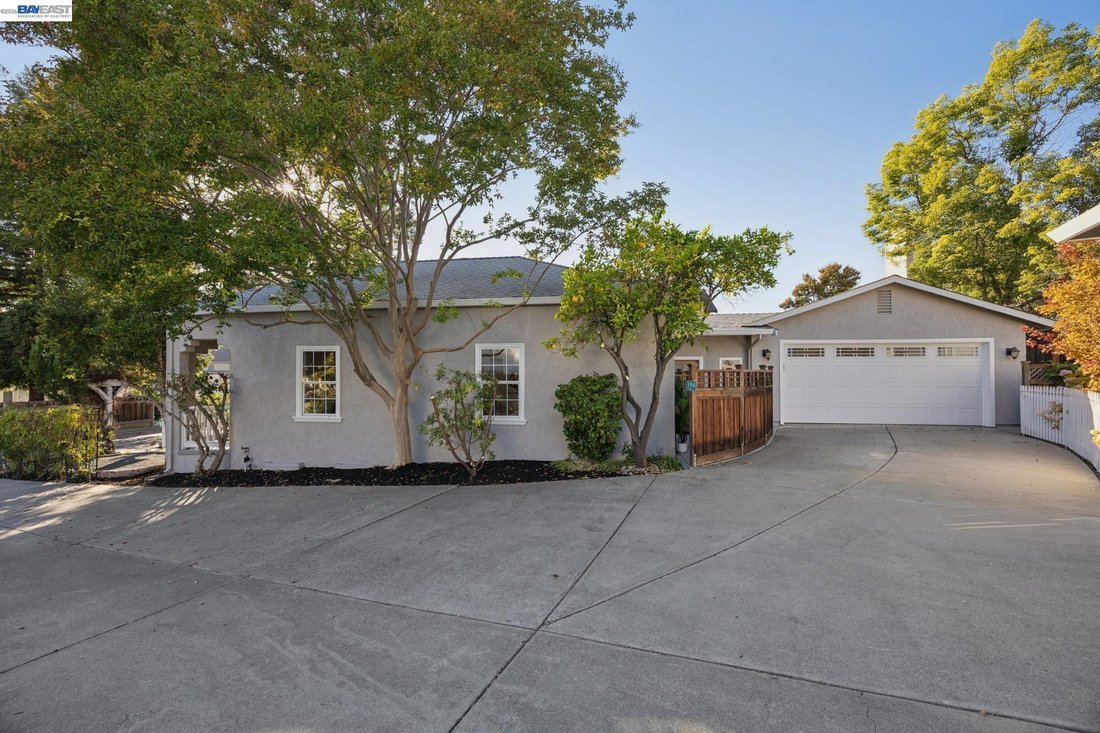 House in Pleasanton, California, United States 4 - 19012725