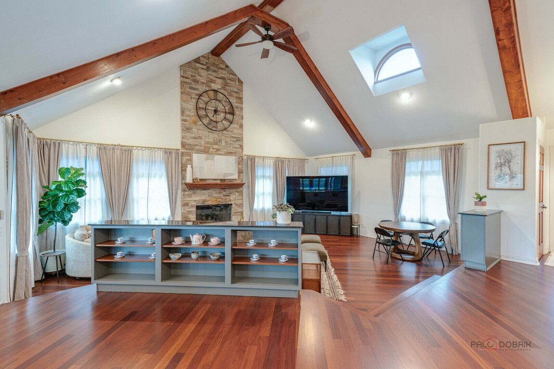 House in Fox Lake, Illinois, United States 4 - 19013309