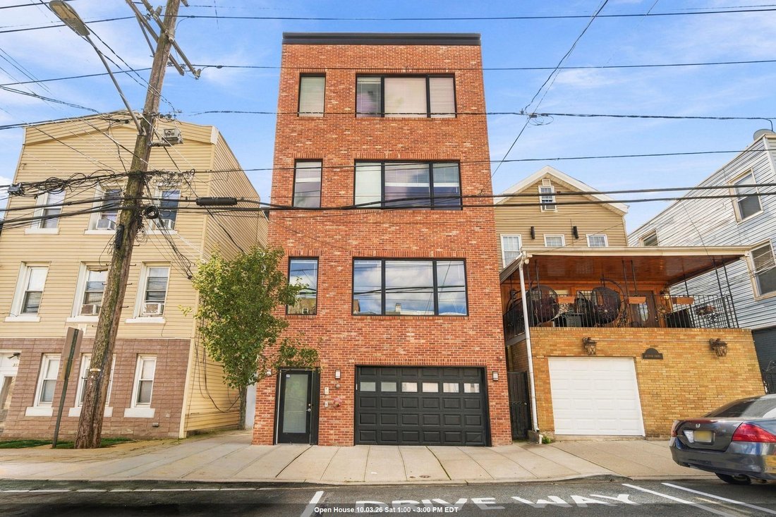 Condo in Union City, New Jersey, United States 1 - 19014763