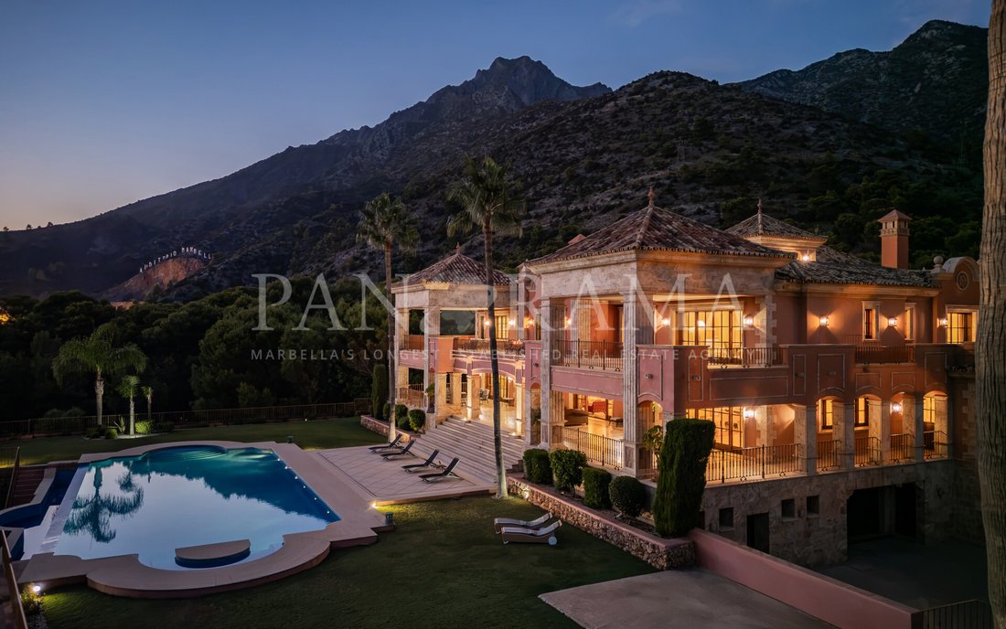 Villa in Sierra Blanca, Marbella, Spain 4 - 19012640