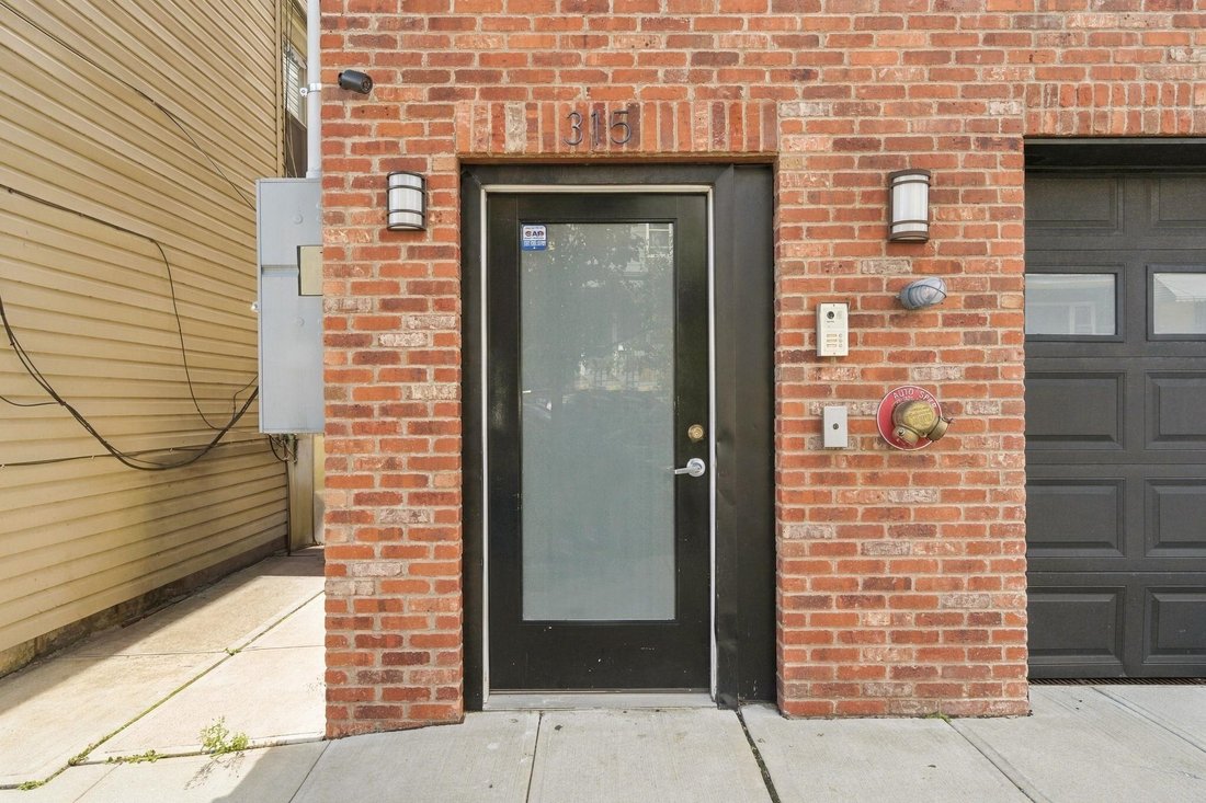 Condo in Union City, New Jersey, United States 2 - 19014763
