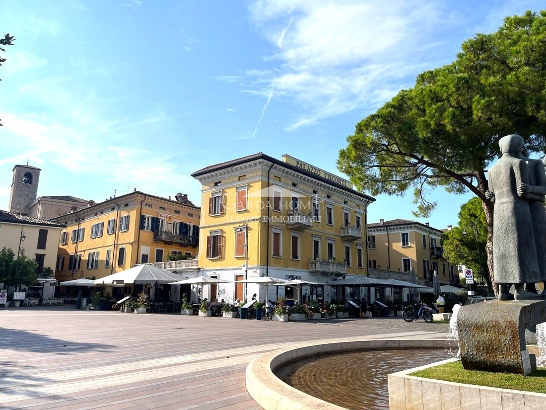 Apartamento en Centro Storico, Desenzano del Garda, Lombardía 4 - 19015553