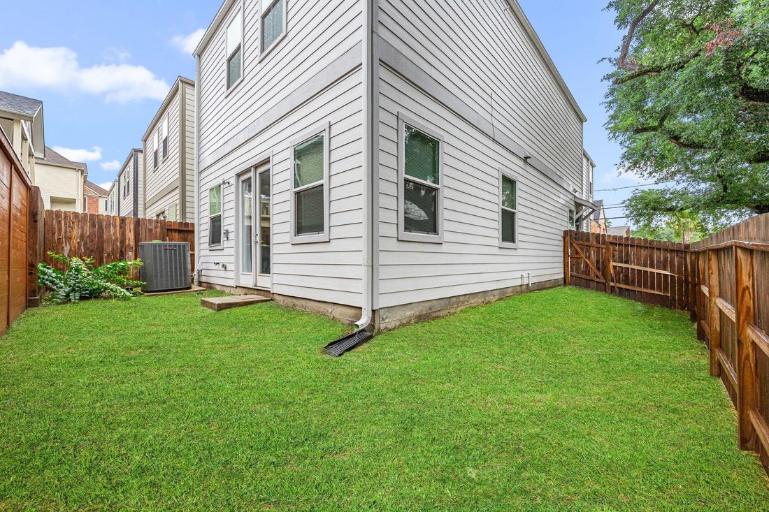 House in Houston, Texas, United States 3 - 19014442