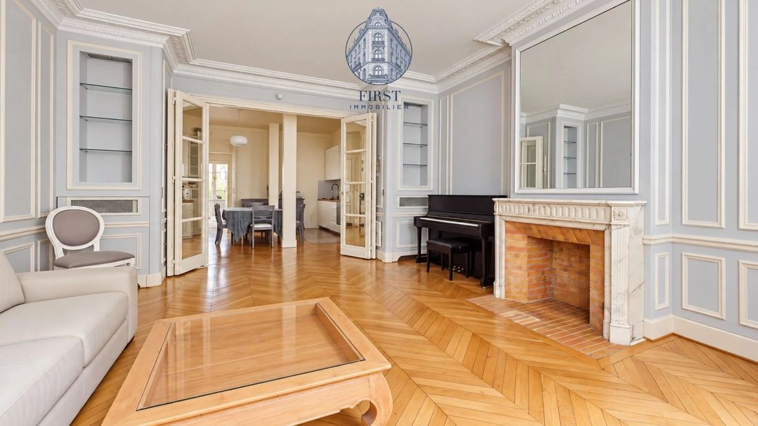 Apartment in Porte Dauphine, Paris 16e Arrondissement, Paris 5 - 19015202