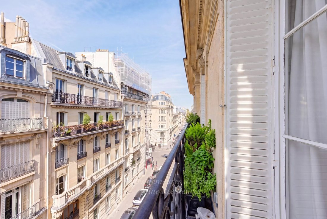 Apartment in Chaillot, Paris 16e Arrondissement, Paris 5 - 19010612