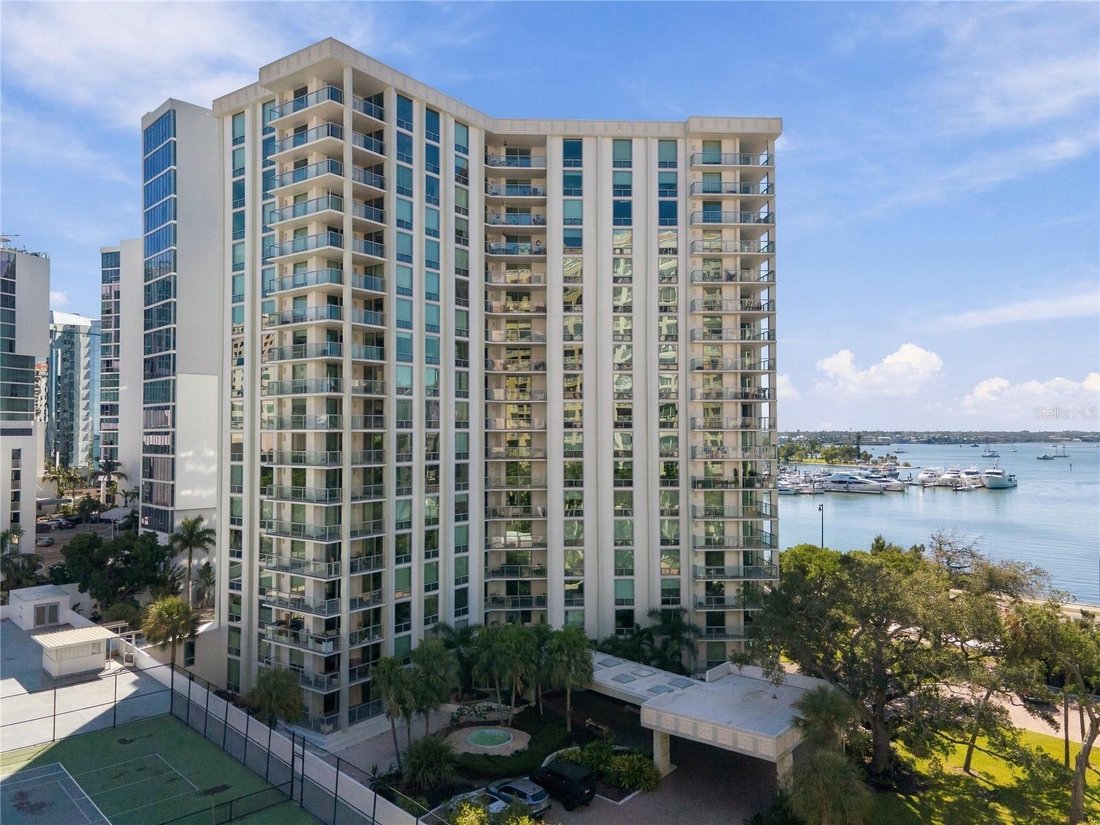 Condo in Sarasota, Florida, United States 1 - 19009499