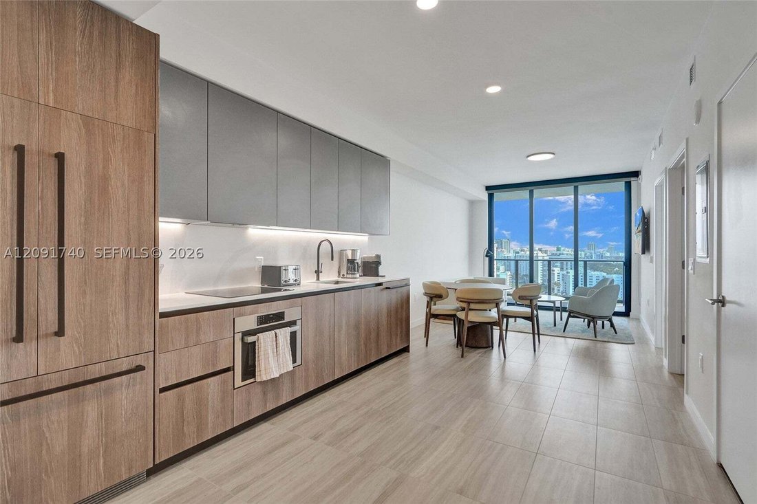 Condo in Miami Beach, Florida, United States 1 - 19009580