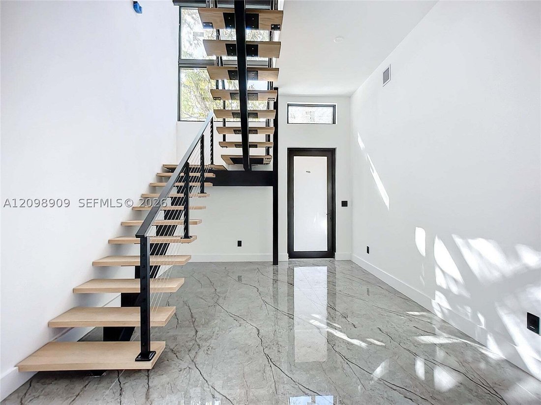 House in Miami, Florida, United States 4 - 19013395