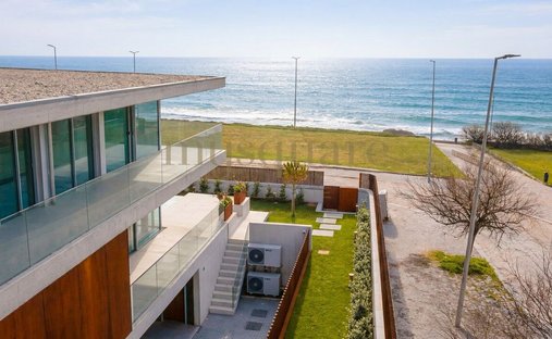 Haus in Canidelo, Distrikt Porto, Portugal 1