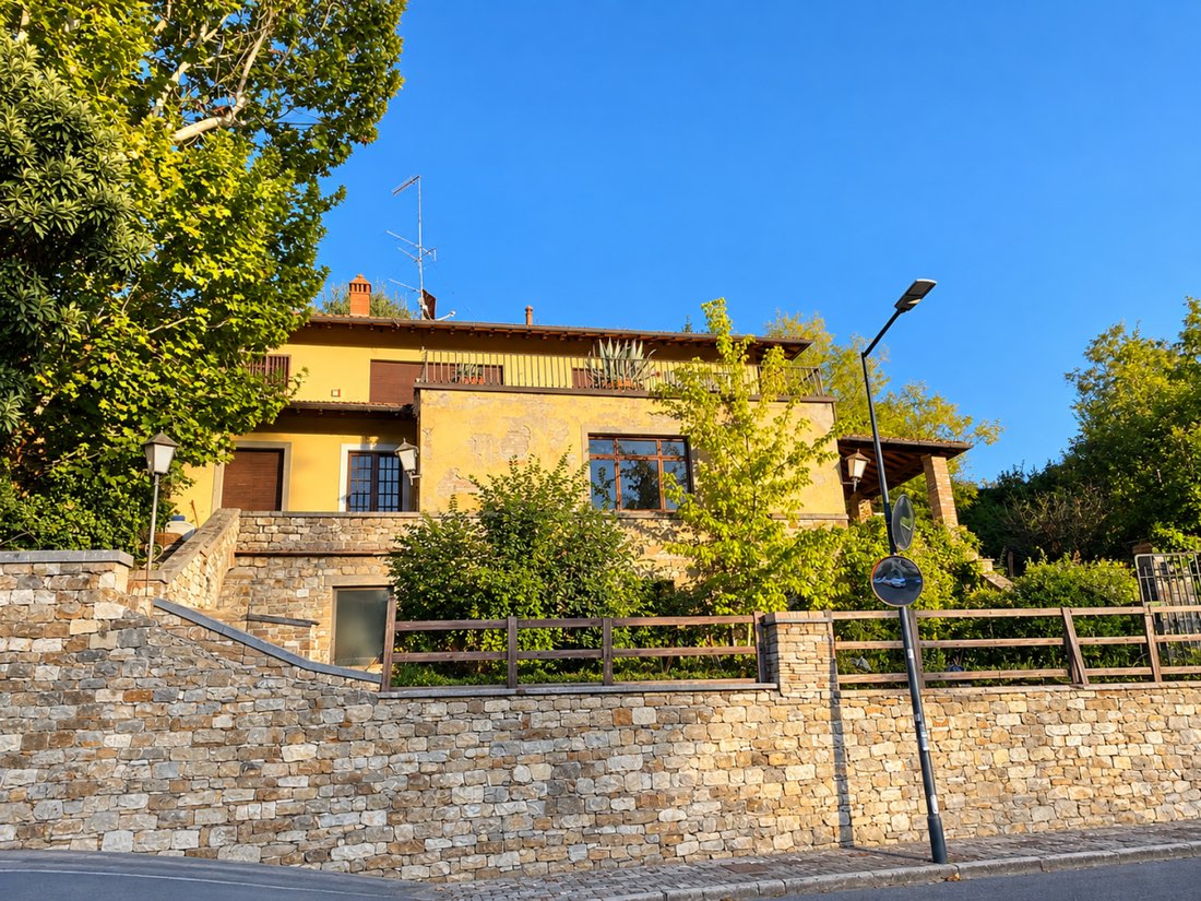 Villa in Pian dei Giullari, Florence, Italy 1 - 19012420