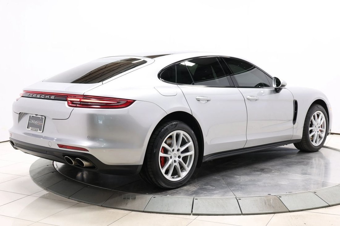 Sedan in Jacksonville, FL, United States 4 - 19015847