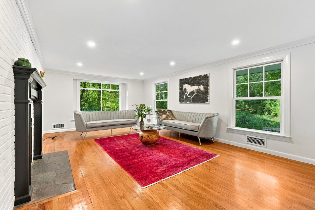 House in Katonah, New York, United States 5 - 19011359