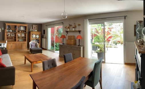 House in Centre Ville, Nantes, France 1