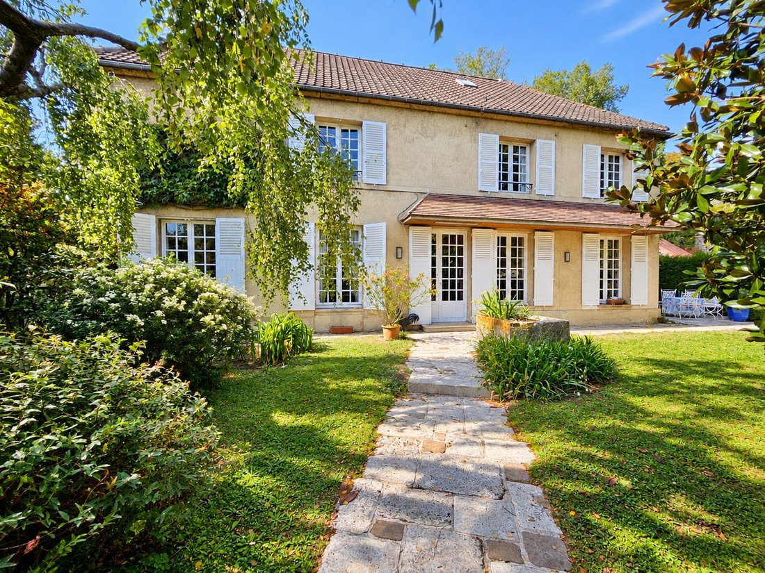 House in Chantilly, Hauts-de-France, France 1 - 19014778
