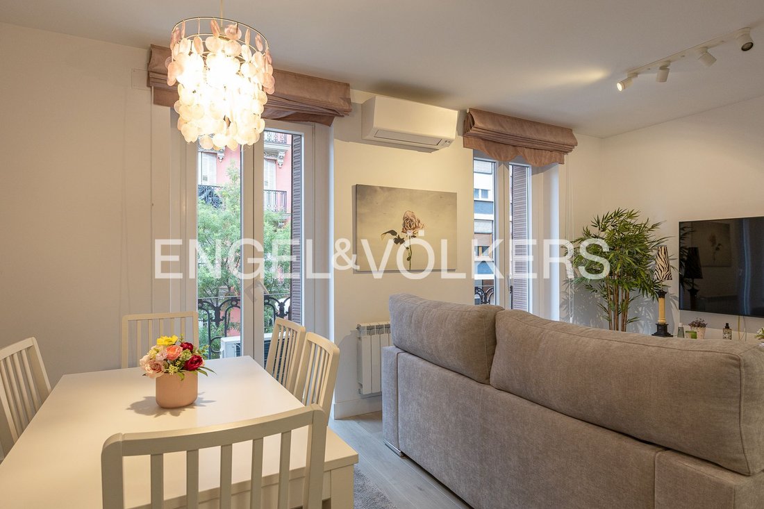 Apartment in Chamberi, Madrid, Spain 2 - 19014767