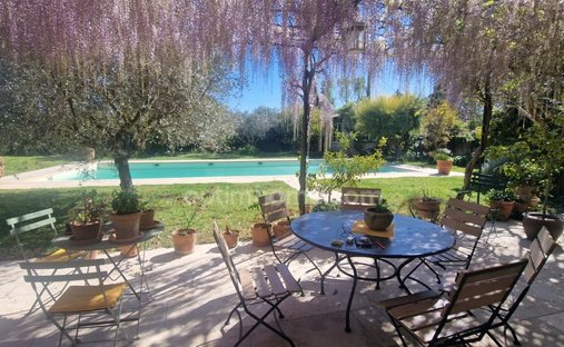 Villa in Plaine de Courouche, Martigues, France 1