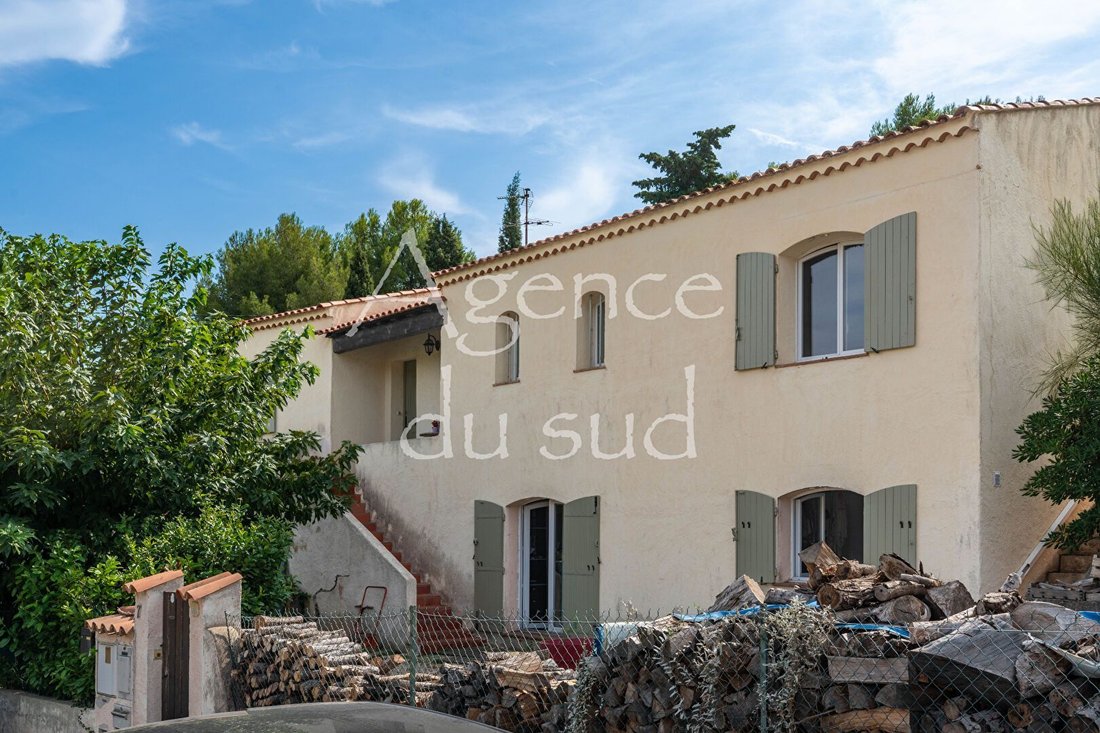 Villa in La Ciotat, Provence-Alpes-Côte d'Azur, France 1 - 19015011