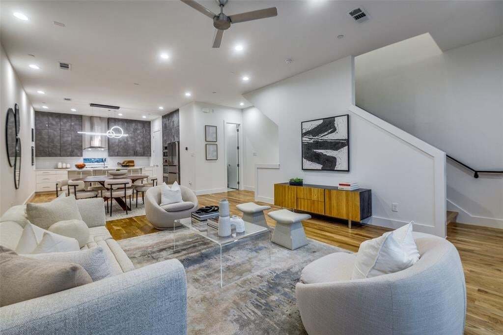 Townhouse en Addison, Texas, Estados Unidos 3 - 19014364